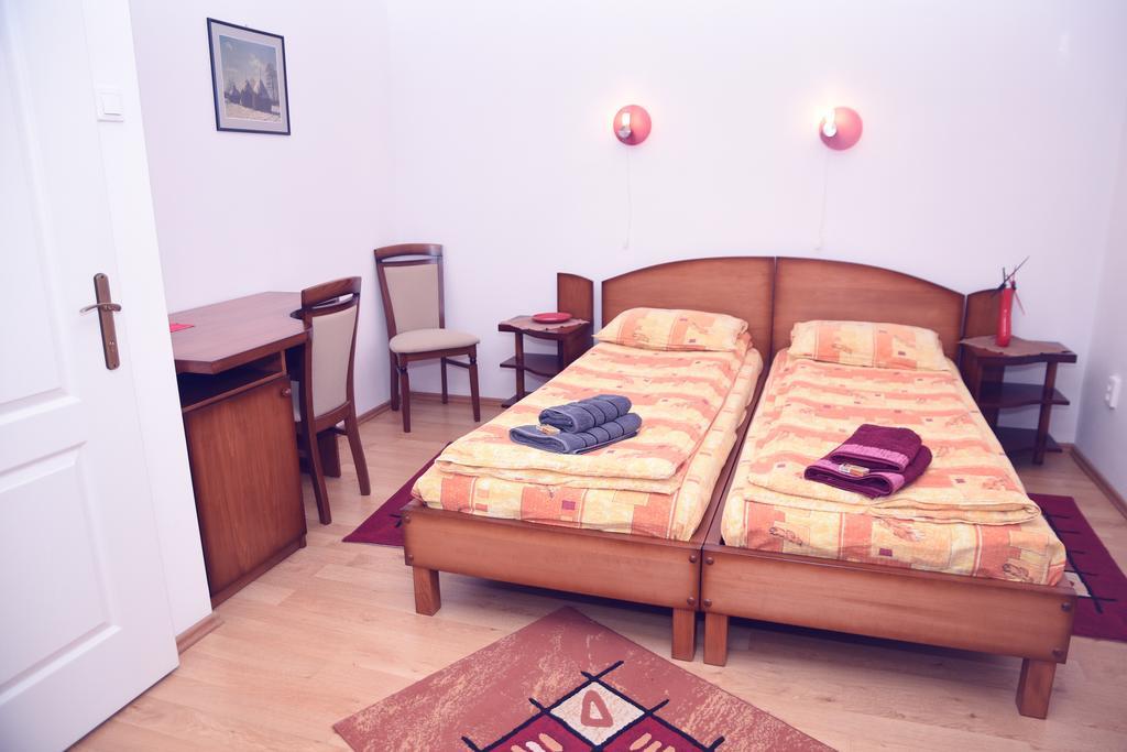Pension Harmonia Miercurea Ciuc Exterior photo